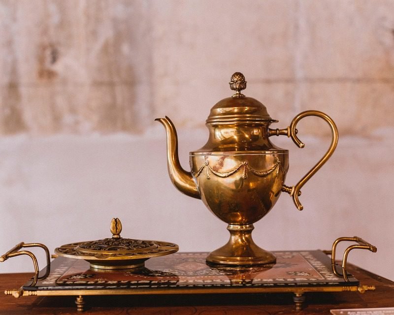 El Poder del COBRE para la Salud, Vasos, Tazas y Secretos Ocultos de un Metal Milenario