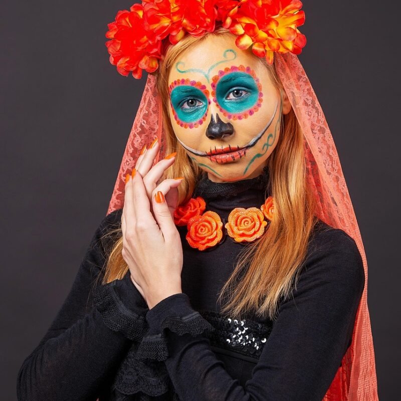 Imagen relacionada con Día de Muertos: el verdadero significado espiritual de los altares en México