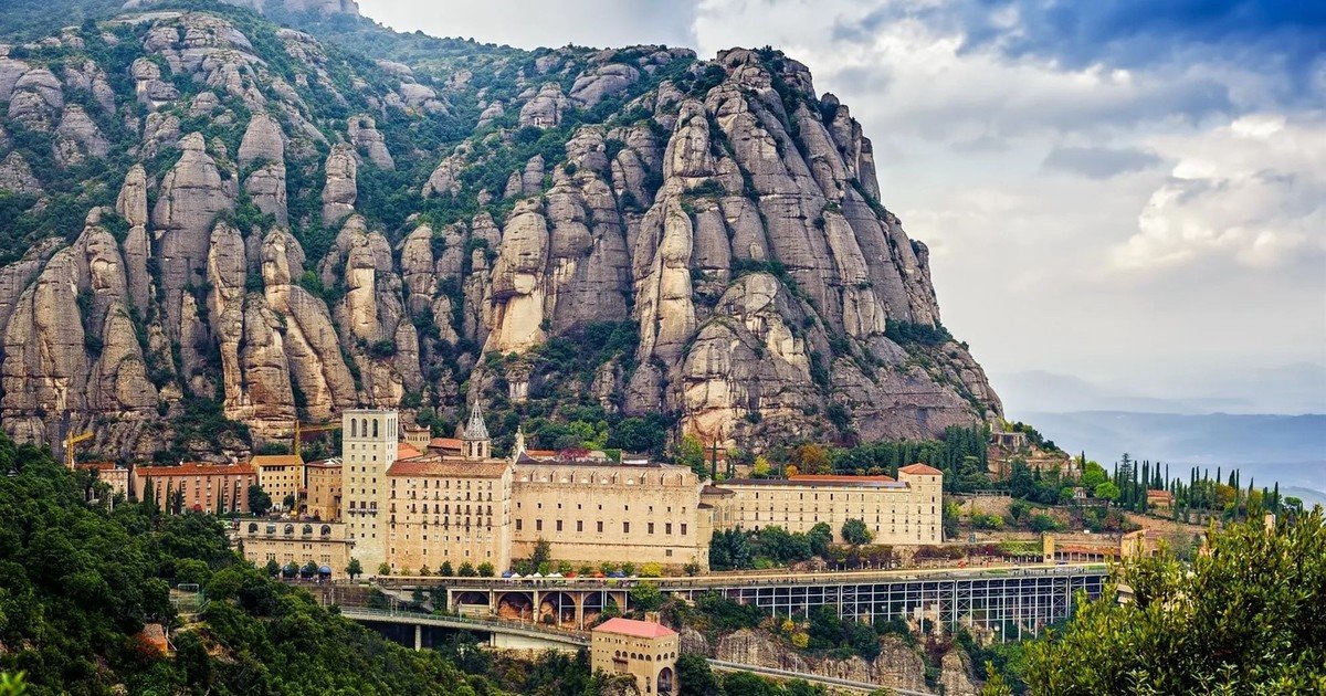 KII7cSA4I 1200x630 1